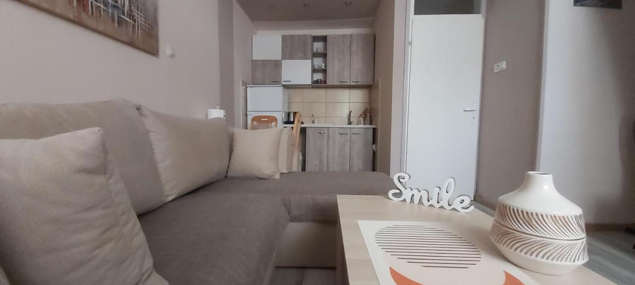 Square Apartment Paraćin Exteriér fotografie